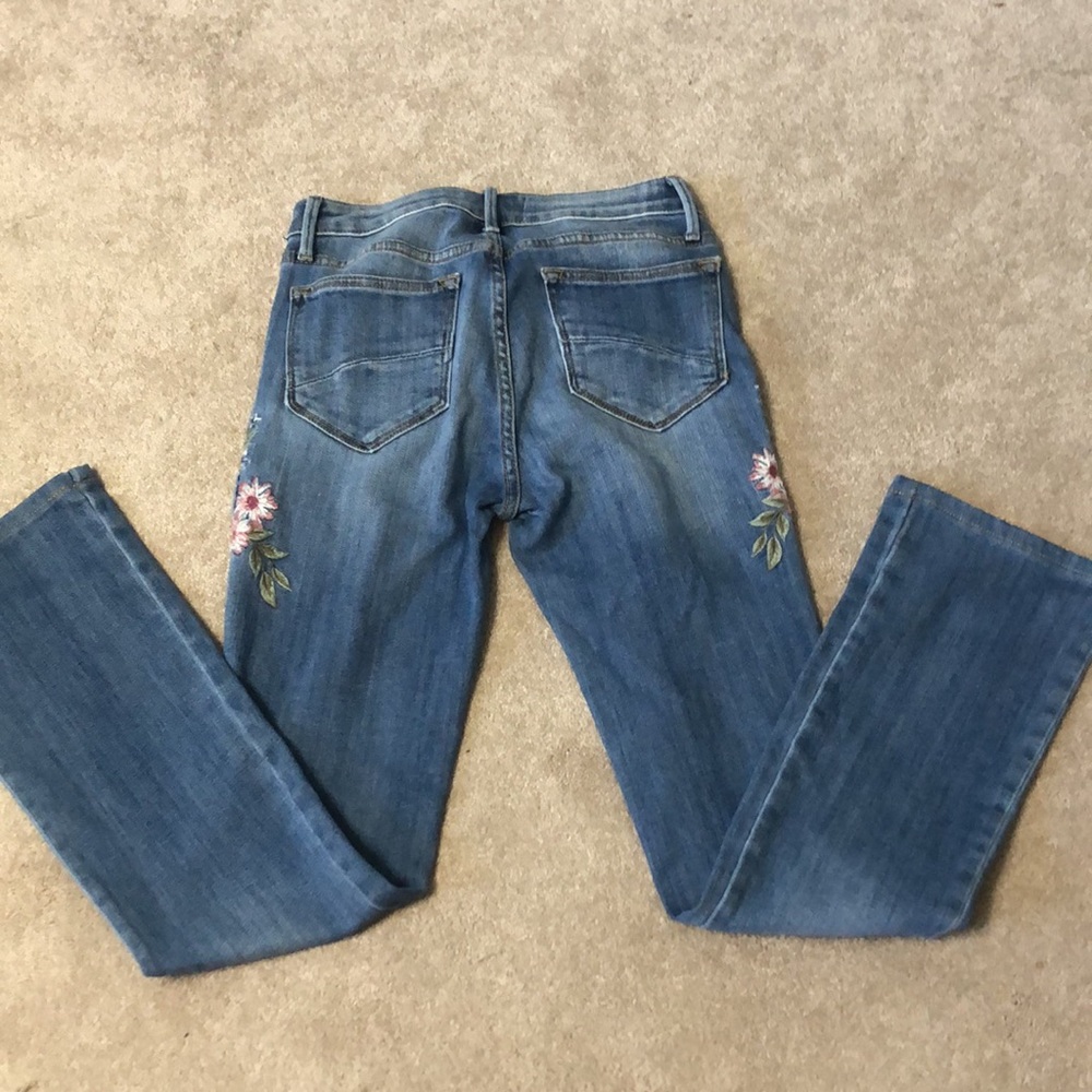 Driftwood Kelly Bootcut Mid-Rise Blue Jeans with Floral Embroiderery Size 25 - Picture 10 of 12
